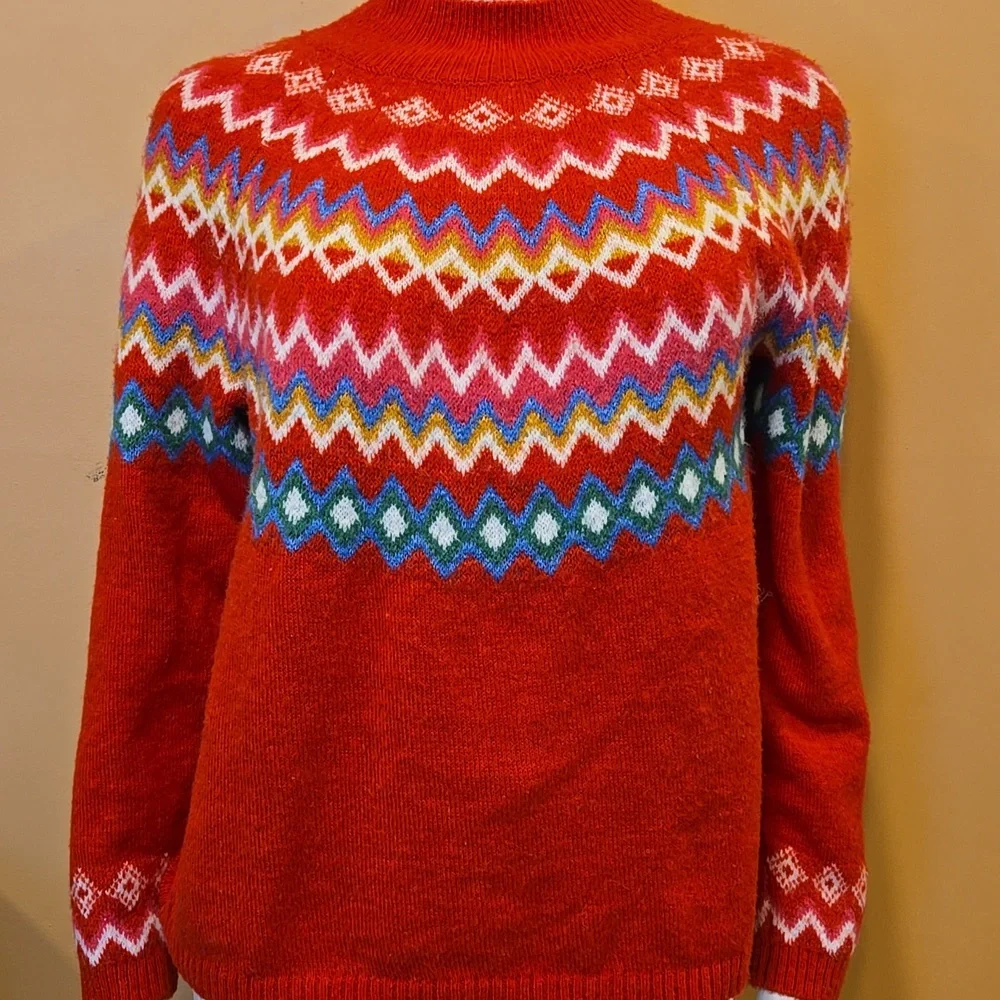 Colorful Red Zigzag Snowbunny Pattern Sweater
